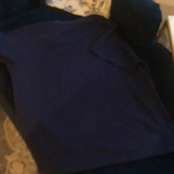 Scrub top, jockeys, large, navy blue. - Picture 3 of 3